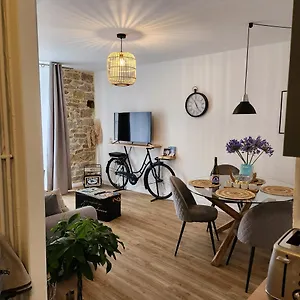 L' Atelier Du 26 , Dinan France
